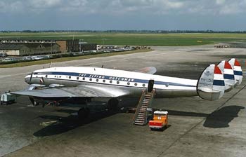 Zusterconnie PH-LDE (ex PH-TFE) "Utrecht" op Schiphol